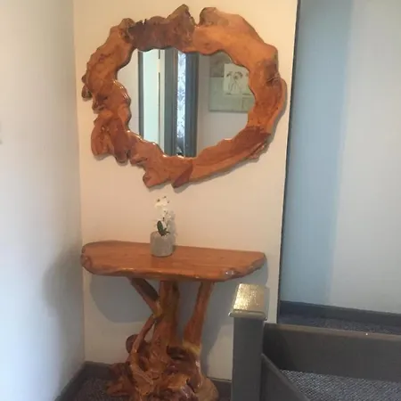 بيت ضيافة Railway